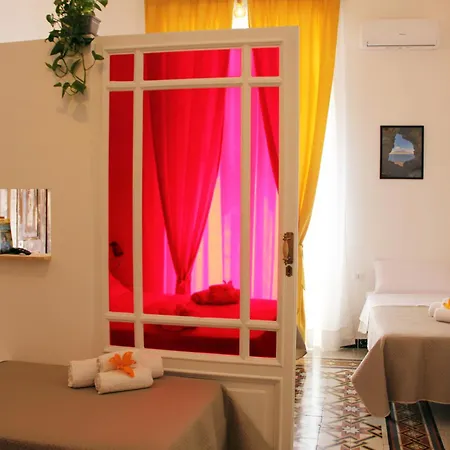 Le Guarattelle House Pulcinella Bed and breakfast