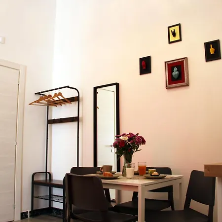 Le Guarattelle House Pulcinella 3* Neapel