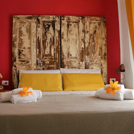 Le Guarattelle House Pulcinella Bed & Breakfast 4*